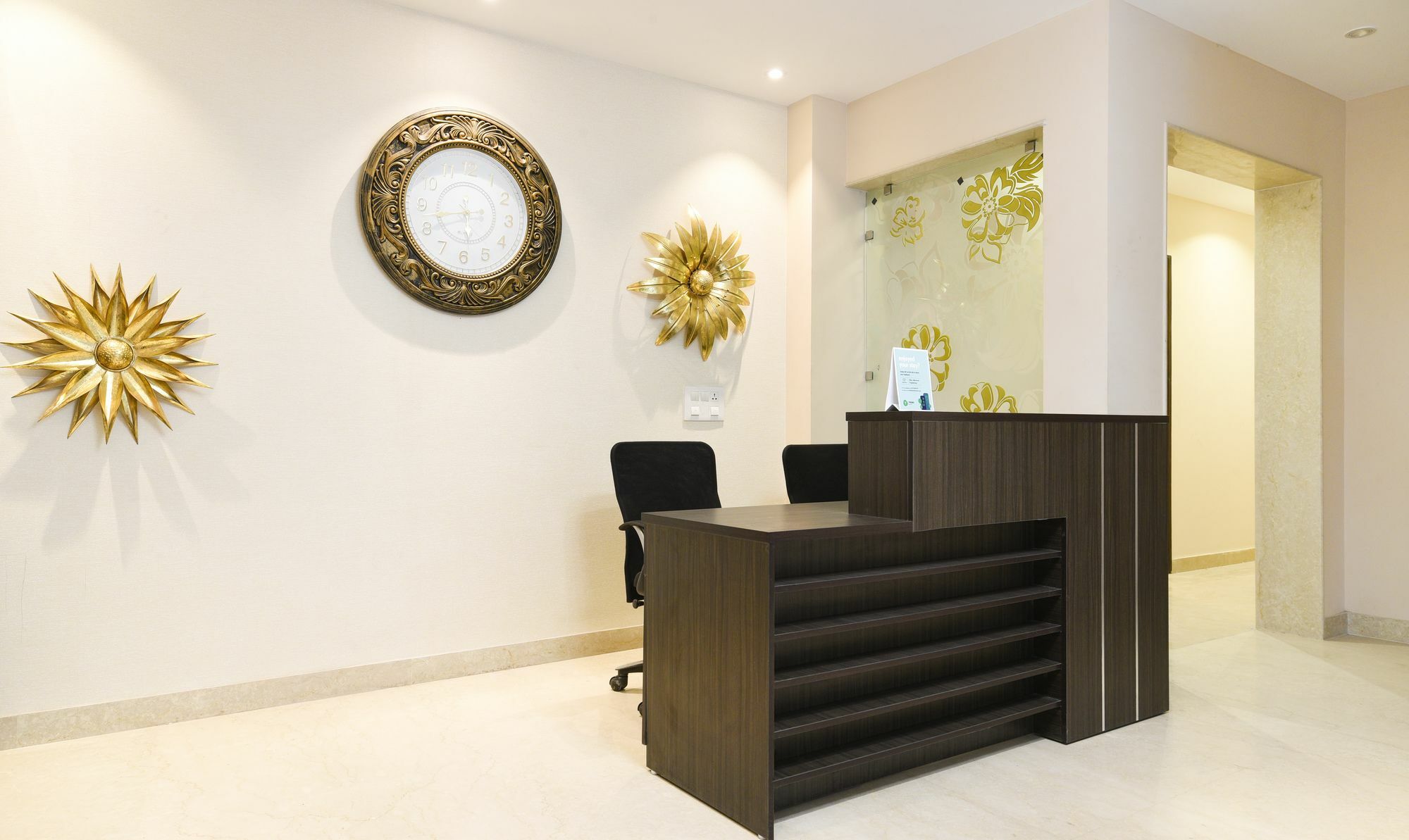 גורגאון Treebo Iffco Chowk מראה חיצוני תמונה